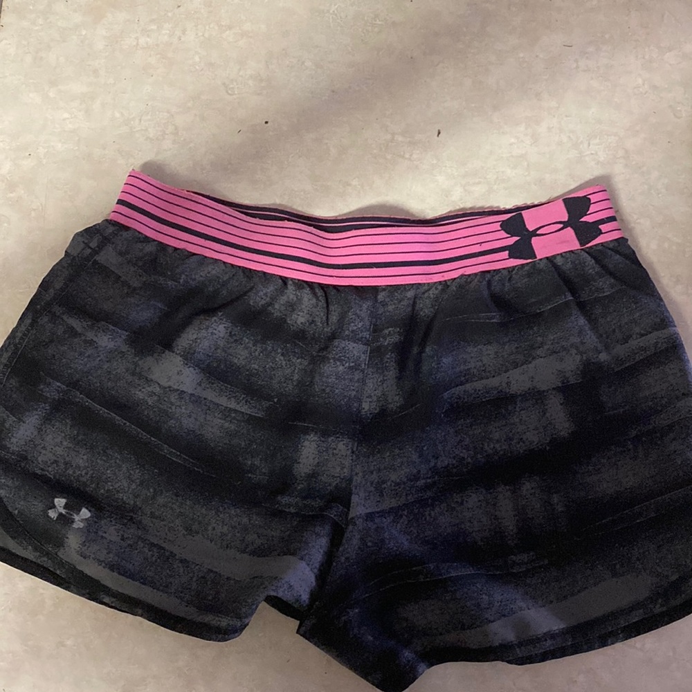 XS Under Armour Shorts